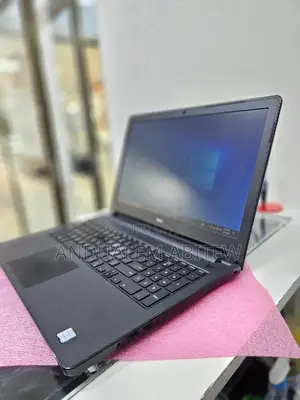 Laptop Dell Vostro DVCI310 4GB Intel Core I5 HDD 1T