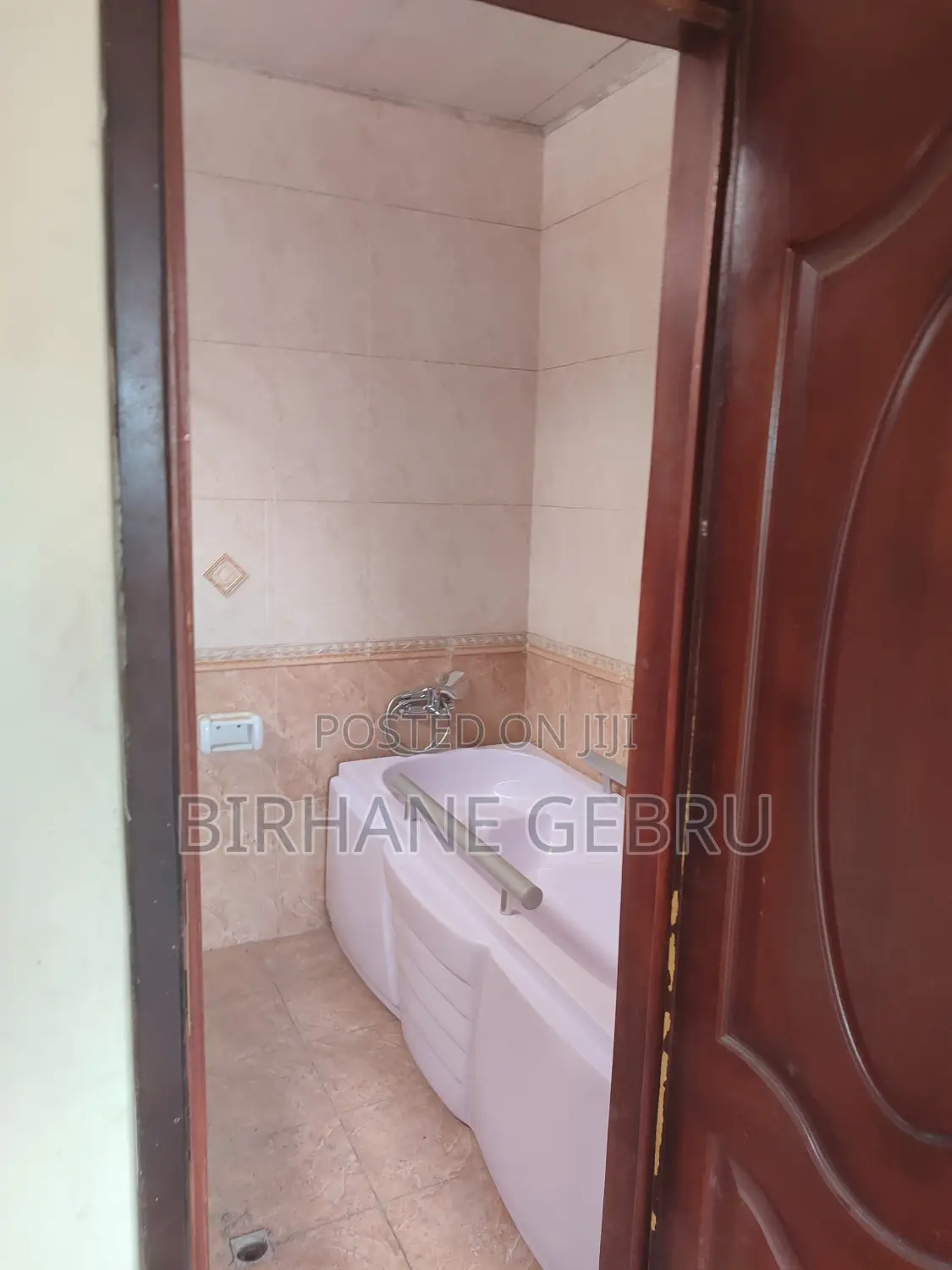 9bdrm House in G+2House, Bole for rent