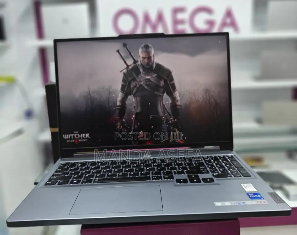 New Laptop Lenovo 16GB Intel Core I7 SSD 1T