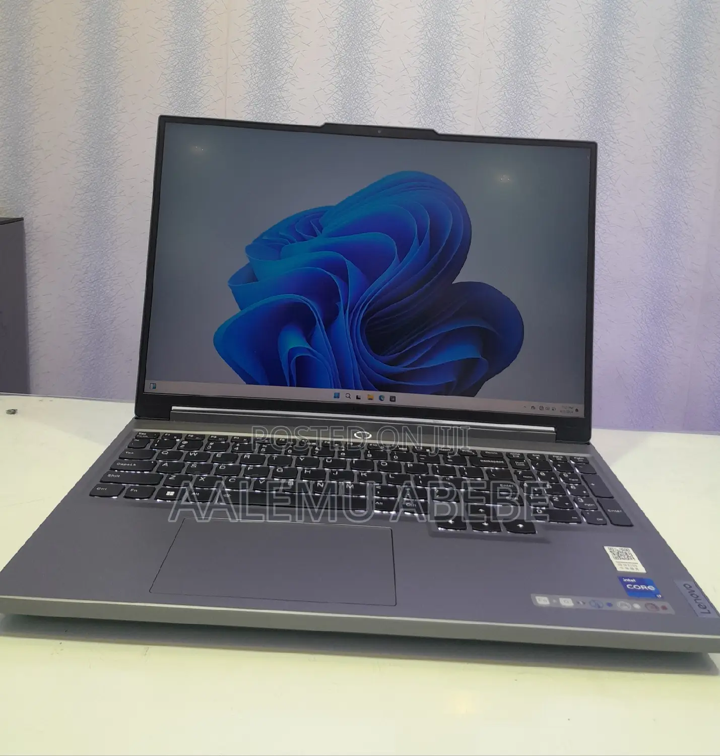 New Lenovo Legion Y7000P IRX9 Gaming Laptop 16GB Intel Core I7 SSD 1T