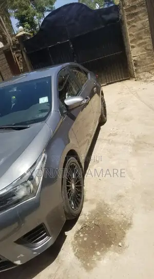 Toyota Corolla 2014 Gray