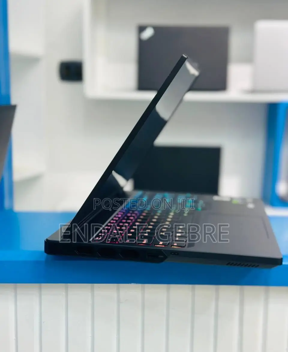 New Laptop Lenovo Legion 7 32GB Intel Core I9 SSD 1T