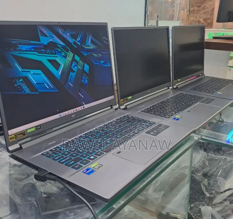 New Laptop Acer Predator Helios 300 16GB Intel Core I7 SSD 1T