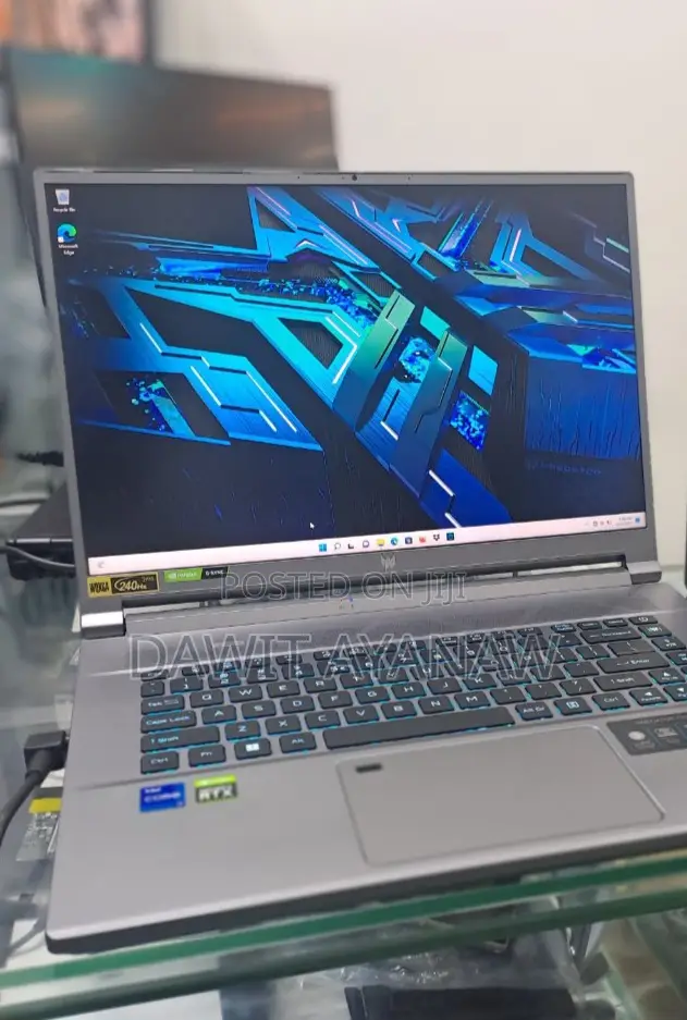 New Laptop Acer Predator Helios 300 16GB Intel Core I7 SSD 1T