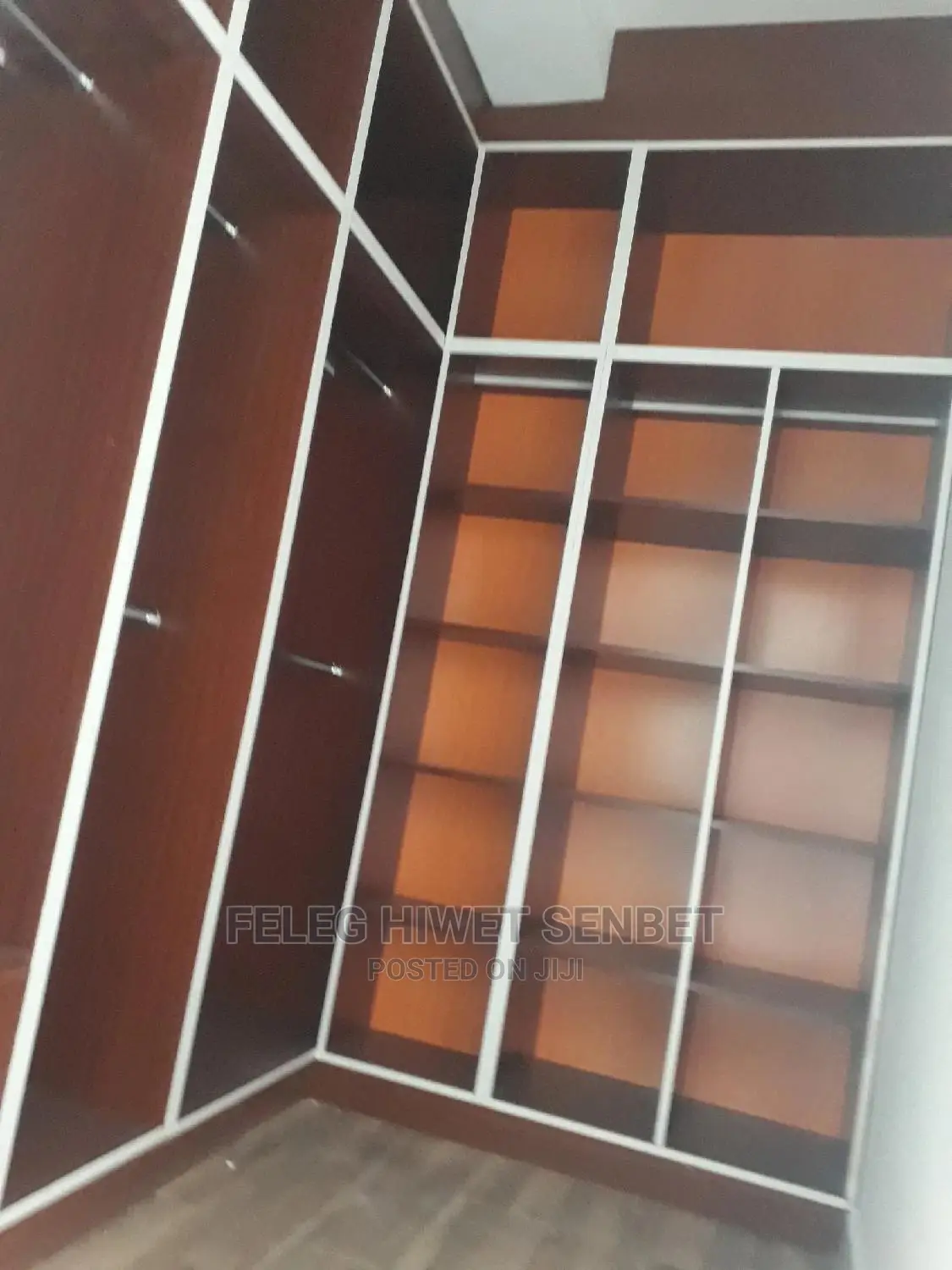 5bdrm Villa in Aa, Bole for rent