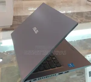 New Laptop Asus VivoBook 15 X505BA 4GB Intel Core I3 SSD 128GB