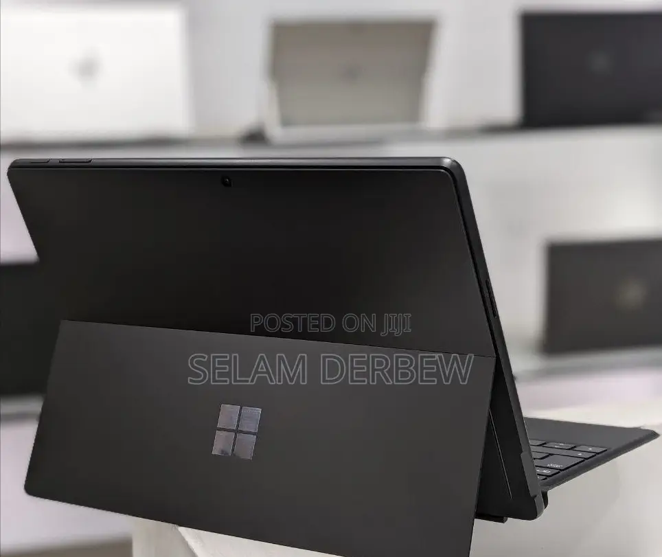 New Laptop Microsoft Surface Pro 9 16GB Intel Core I5 SSD 256GB