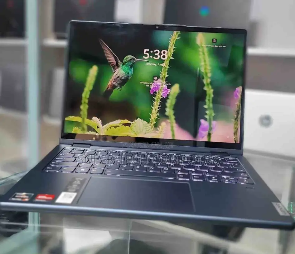 New Laptop Lenovo Yoga 710 16GB AMD Ryzen 5 SSD 512GB