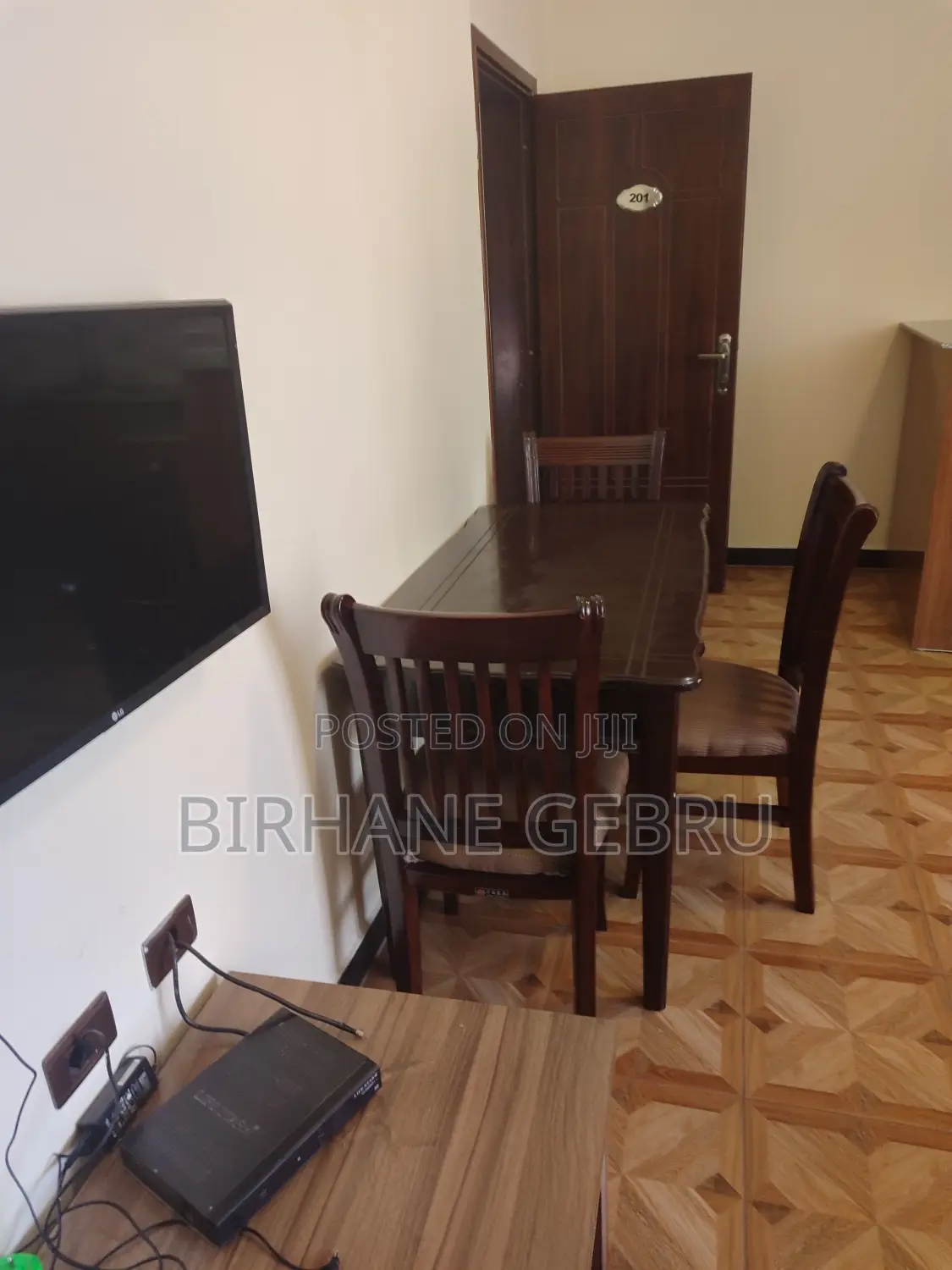 Luxury Apartiment Fernished Guest House Rent