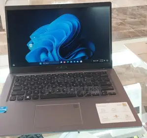 Photo - New Laptop Asus VivoBook 15 X505BA 4GB Intel Core I3 SSD 128GB