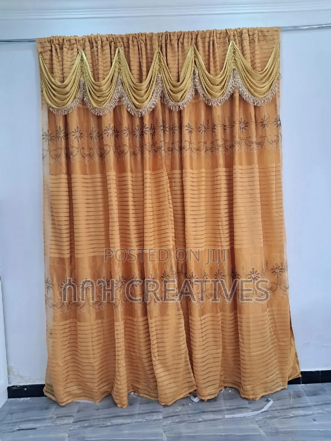 መጋረጃ Curtains