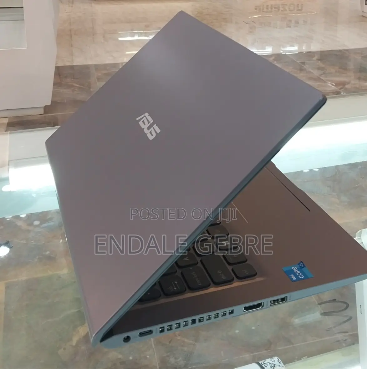 New Laptop Asus VivoBook 15 X505BA 4GB Intel Core I3 SSD 128GB