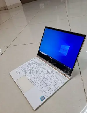 New Laptop HP Spectre 8GB Intel Core I5 SSD 512GB