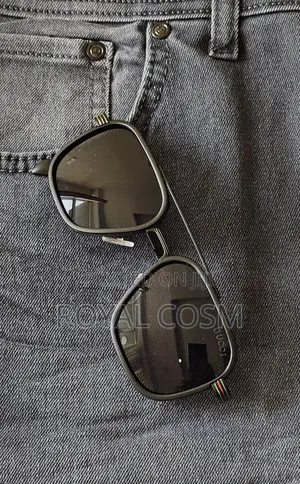 Gucci Unisex Eyeglasses