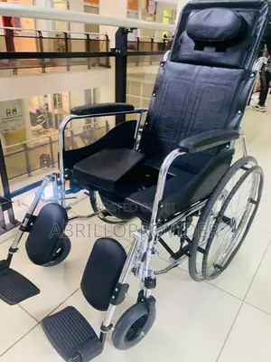 Toilet Chair Fully Lying Manual Wheelchair Hydraulic Adjusta