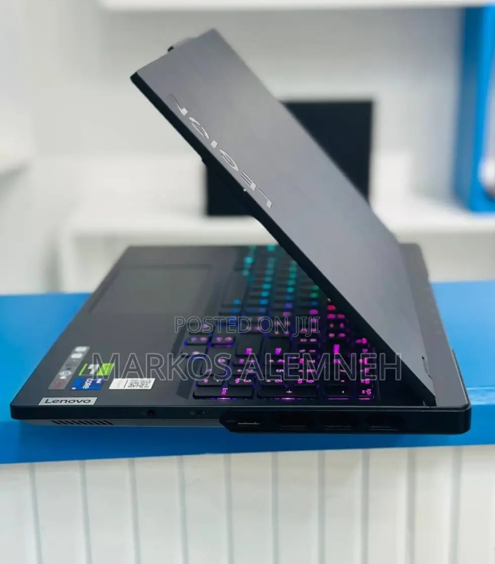 New Laptop Lenovo Legion 7 32GB Intel Core I9 SSD 1T