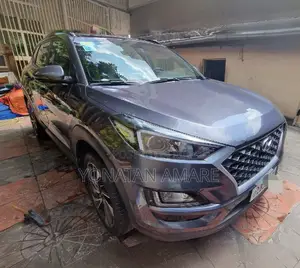 Photo - Hyundai Tucson 2019 Gray