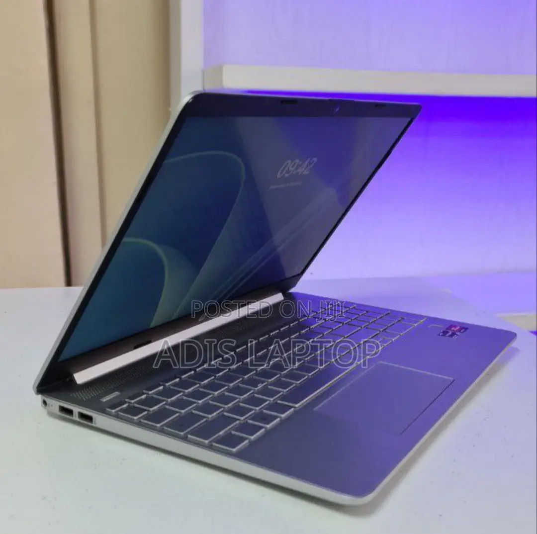 New Laptop HP Stream Notebook 8GB AMD Ryzen 5 SSD 512GB