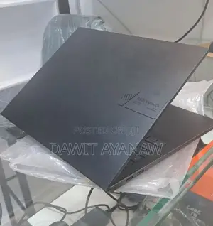 New Laptop Asus VivoBook 15 X505BA 16GB AMD Ryzen 9 SSD 1T