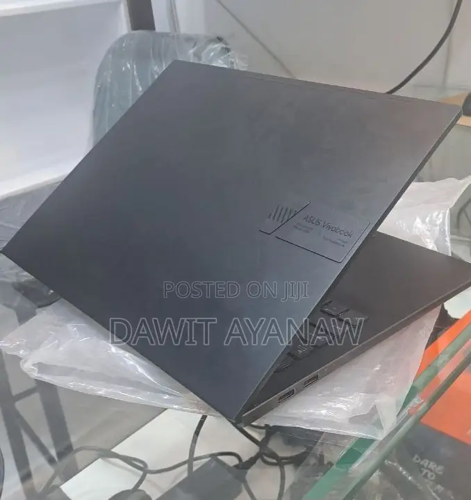 New Laptop Asus VivoBook 15 X505BA 16GB AMD Ryzen 9 SSD 1T