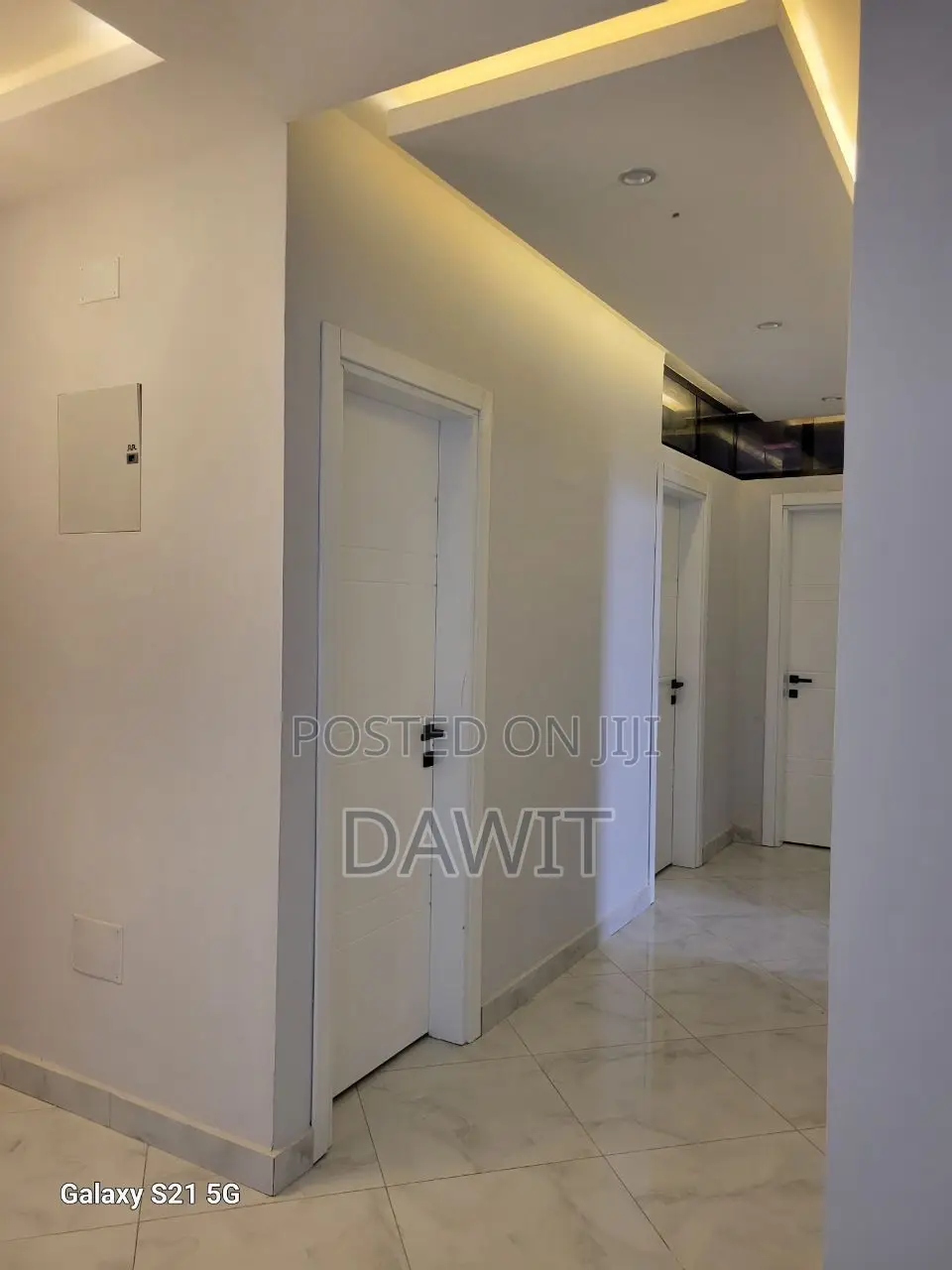 3bdrm Apartment in Resale, Bole for sale