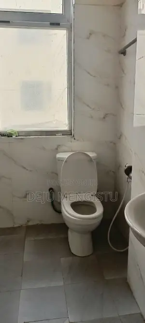3bdrm Apartment in ሰባ ሁለት, Bole for rent