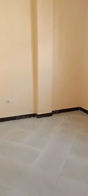 3bdrm Apartment in ሰባ ሁለት, Bole for rent