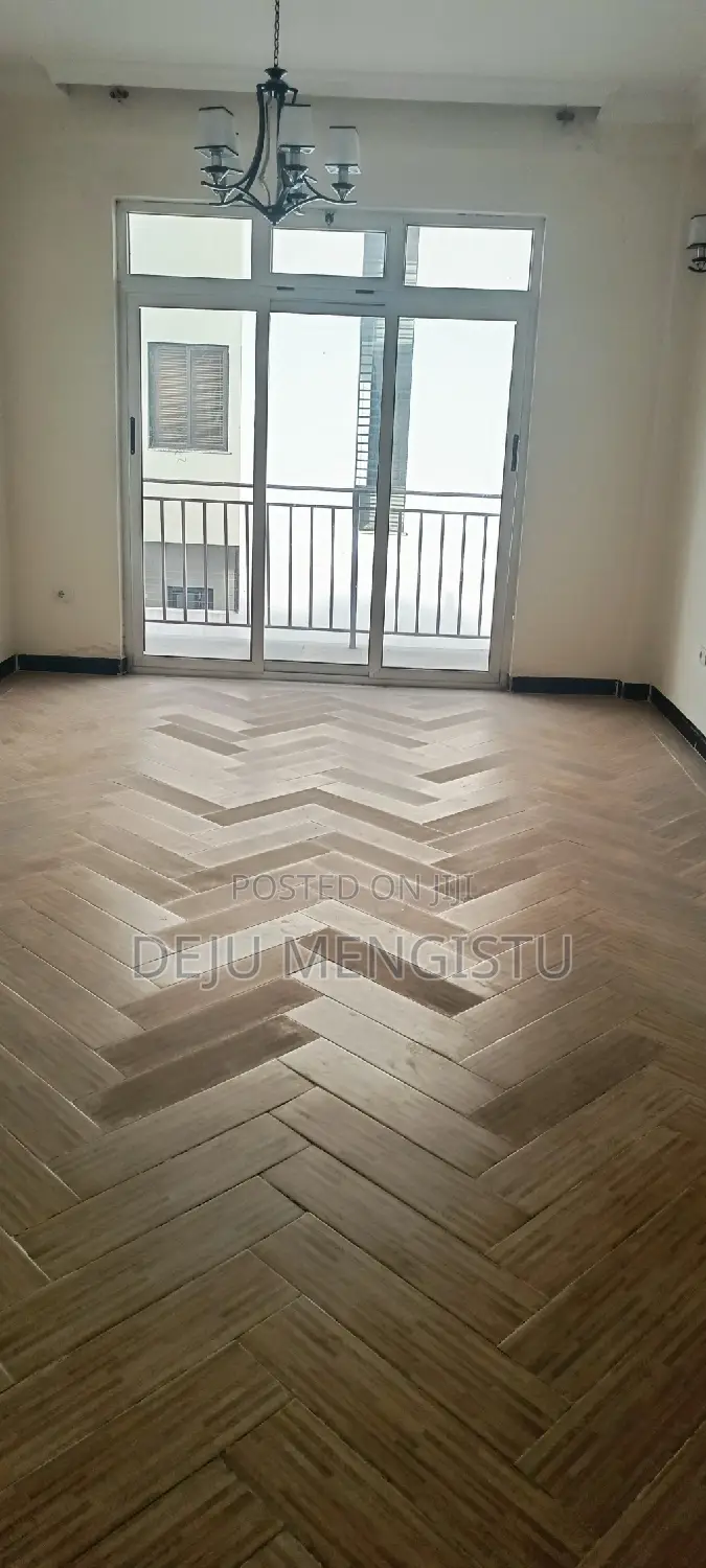 3bdrm Apartment in ሰባ ሁለት, Bole for rent