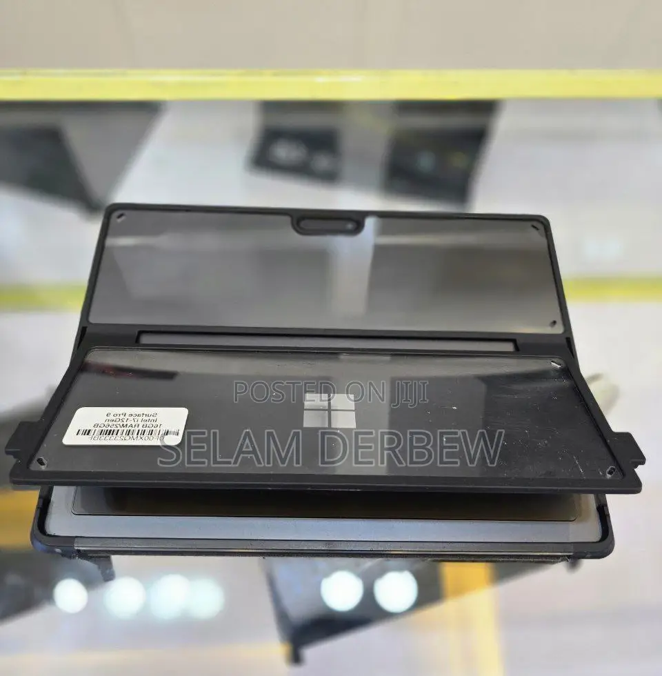 New Laptop Microsoft Surface Pro 9 16GB Intel Core I7 SSD 512GB