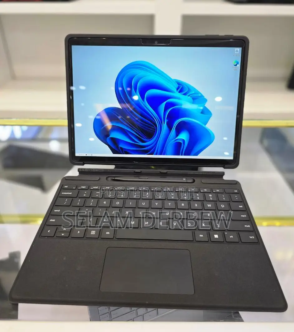 New Laptop Microsoft Surface Pro 9 16GB Intel Core I7 SSD 512GB