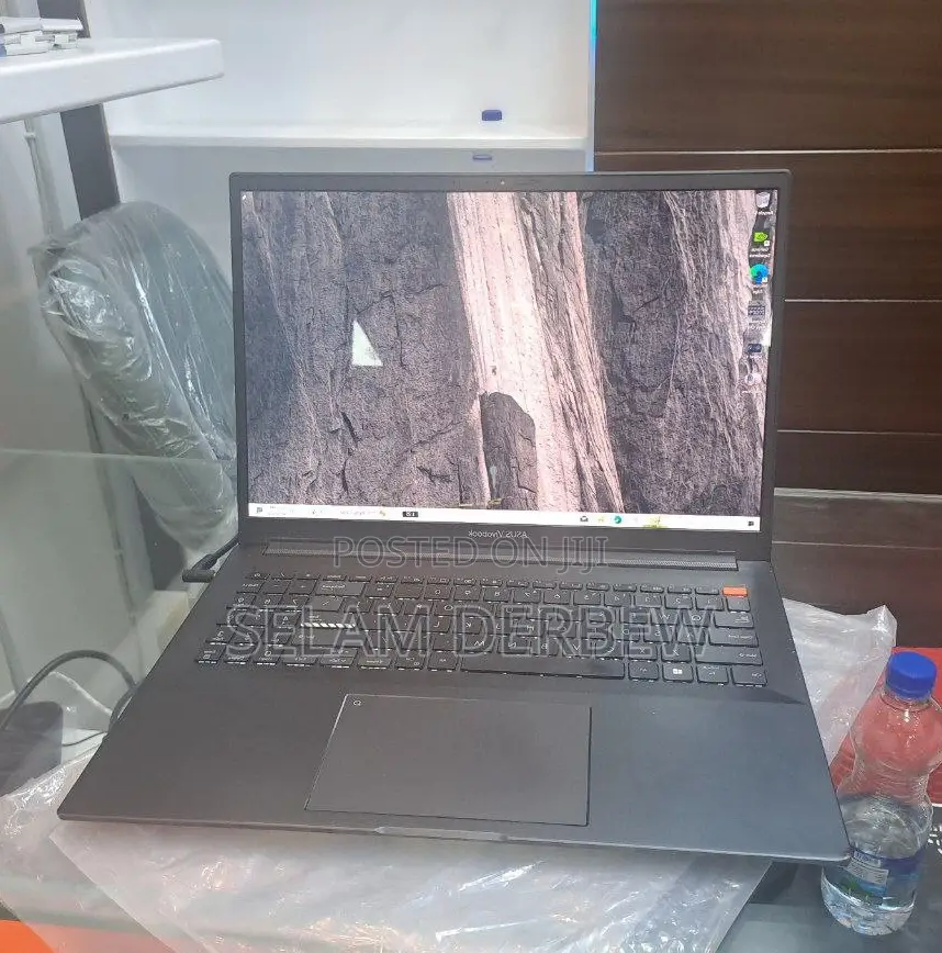 New Laptop Asus VivoBook Pro 15 N580VD 16GB AMD Ryzen 9 SSD 1T