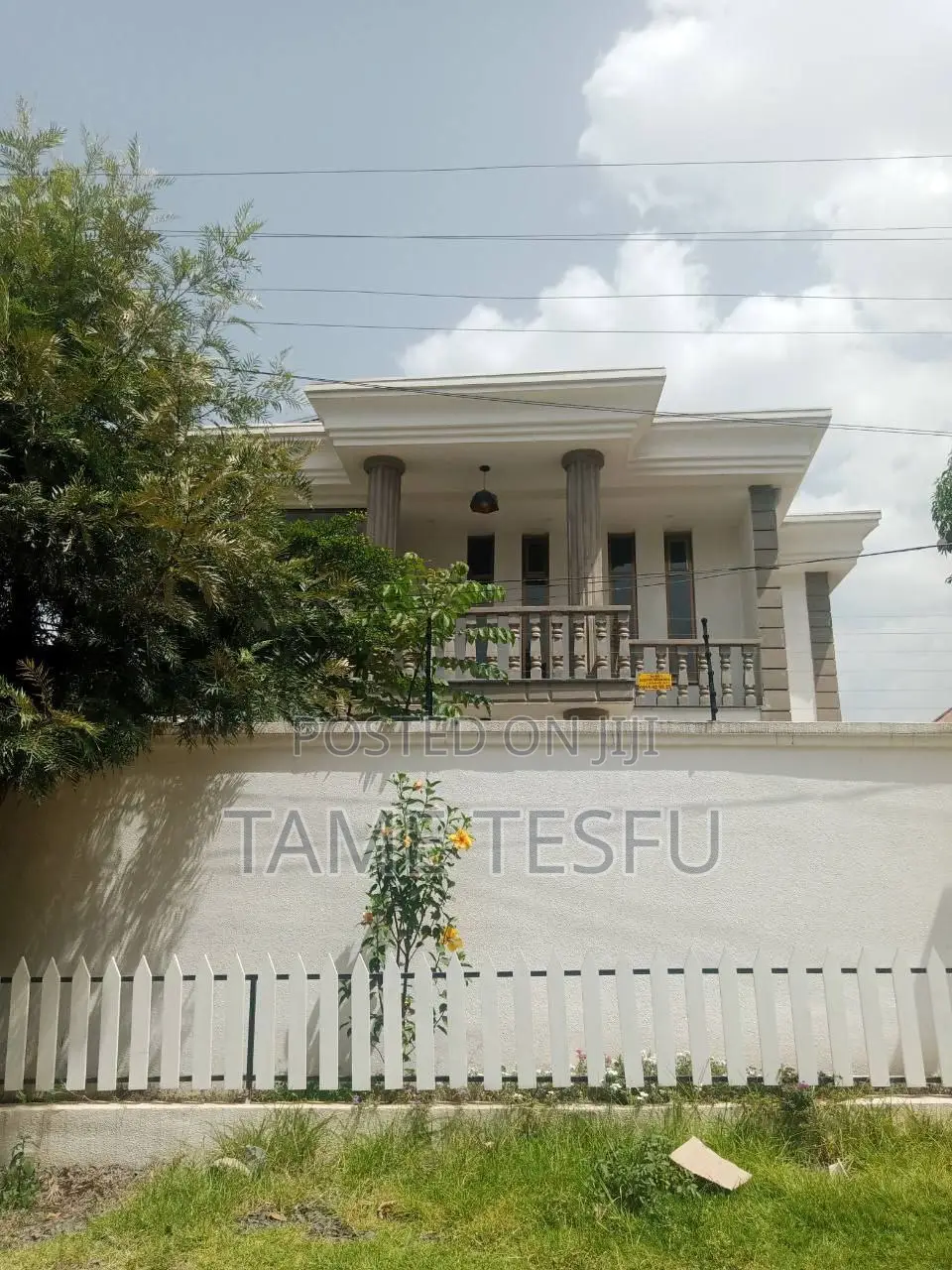 Furnished 6bdrm House in Hayat Compound, Bole for sale