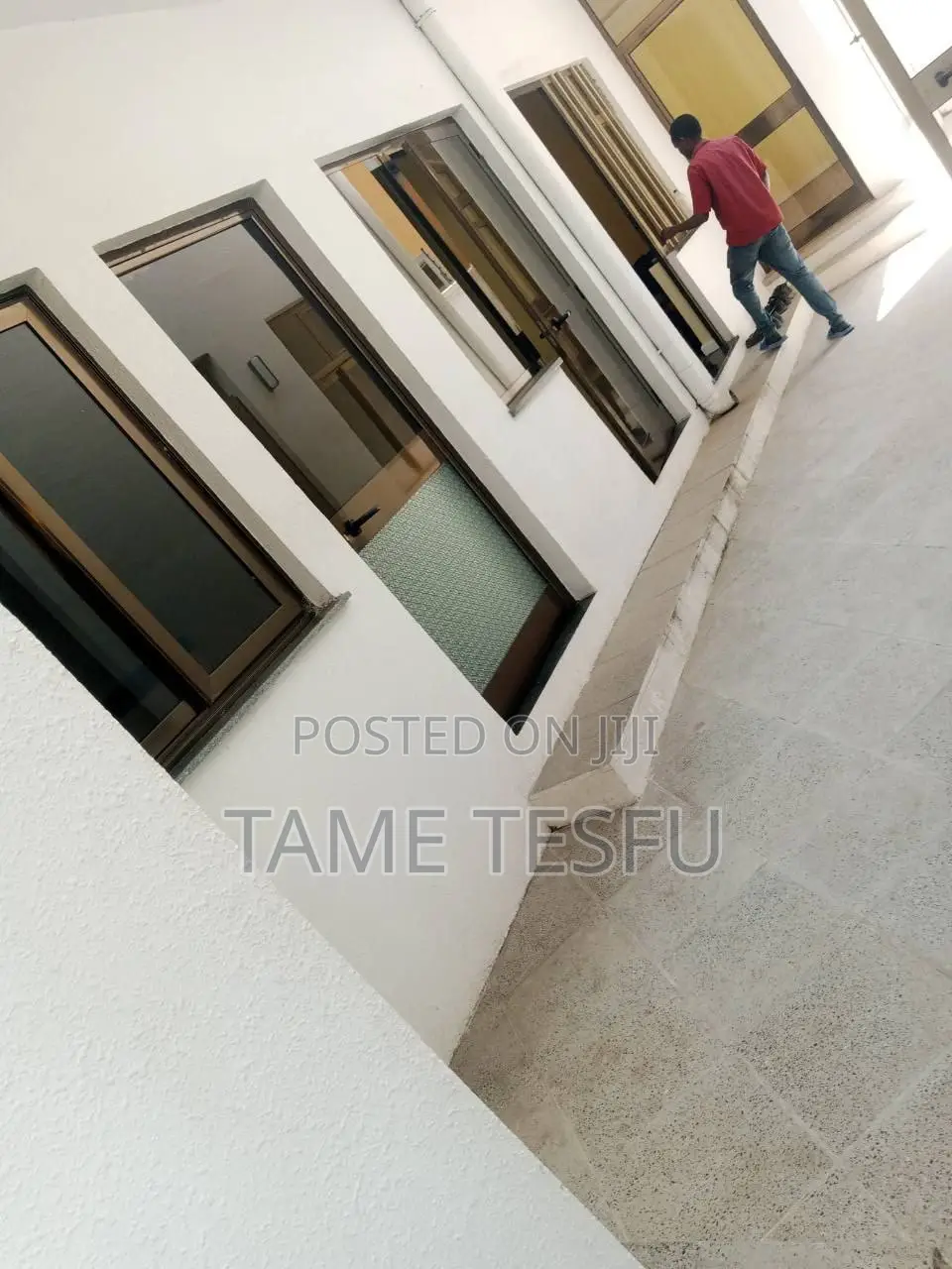 Furnished 6bdrm House in Hayat Compound, Bole for sale