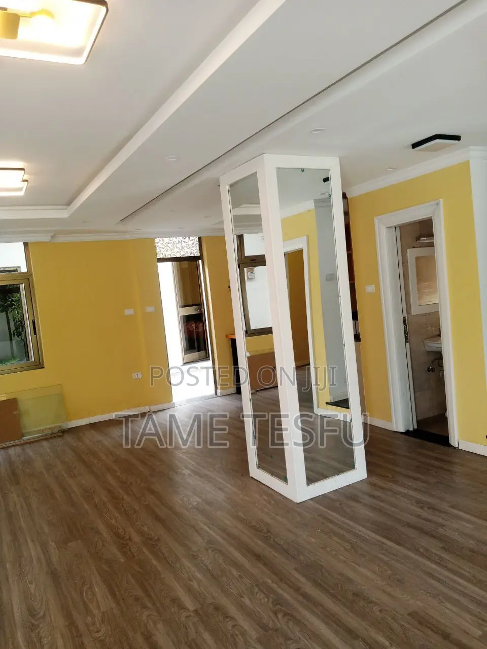 Furnished 6bdrm House in Hayat Compound, Bole for sale
