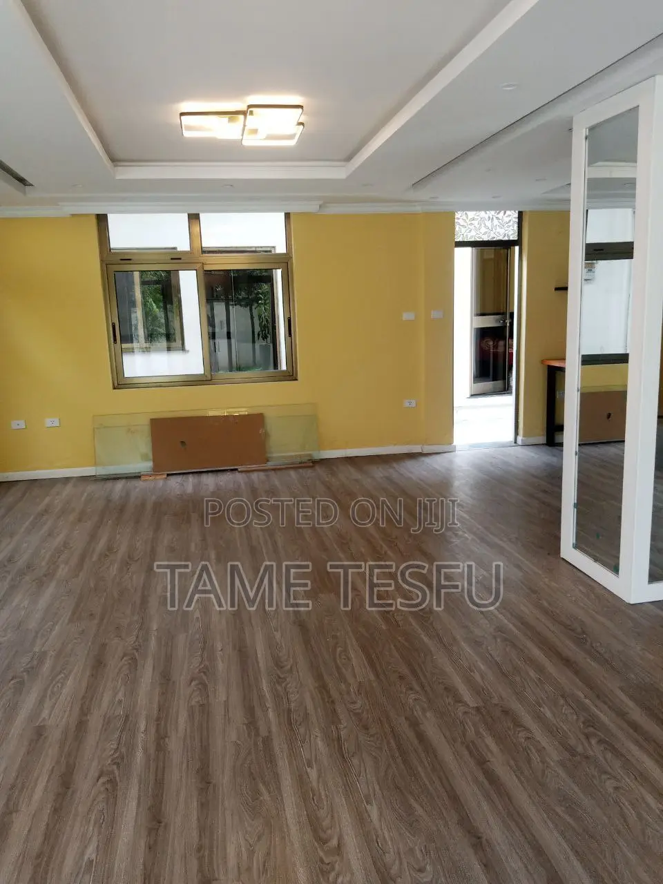 Furnished 6bdrm House in Hayat Compound, Bole for sale