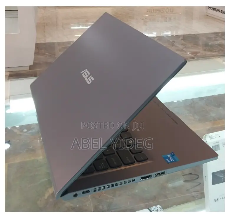 New Laptop Asus VivoBook 15 X510UQ 4GB Intel Core I3 SSD 128GB