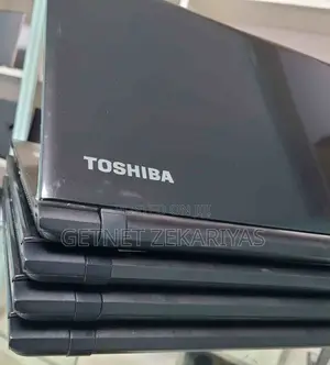 New Laptop Toshiba Satellite C850 8GB Intel Core I5 HDD 500GB