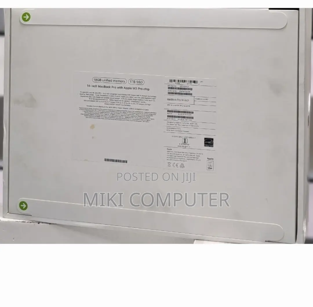 New Laptop Apple MacBook Pro 2023 M3 14-Inch 18GB Intel SSD 512GB
