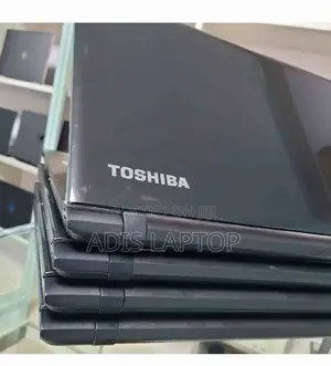 Photo - New Laptop Toshiba Satellite C850 8GB Intel Core I5 SSD 500GB