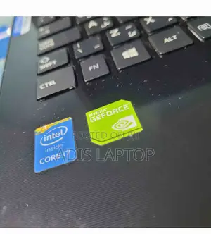 New Laptop Toshiba Satellite C850 8GB Intel Core I5 SSD 500GB