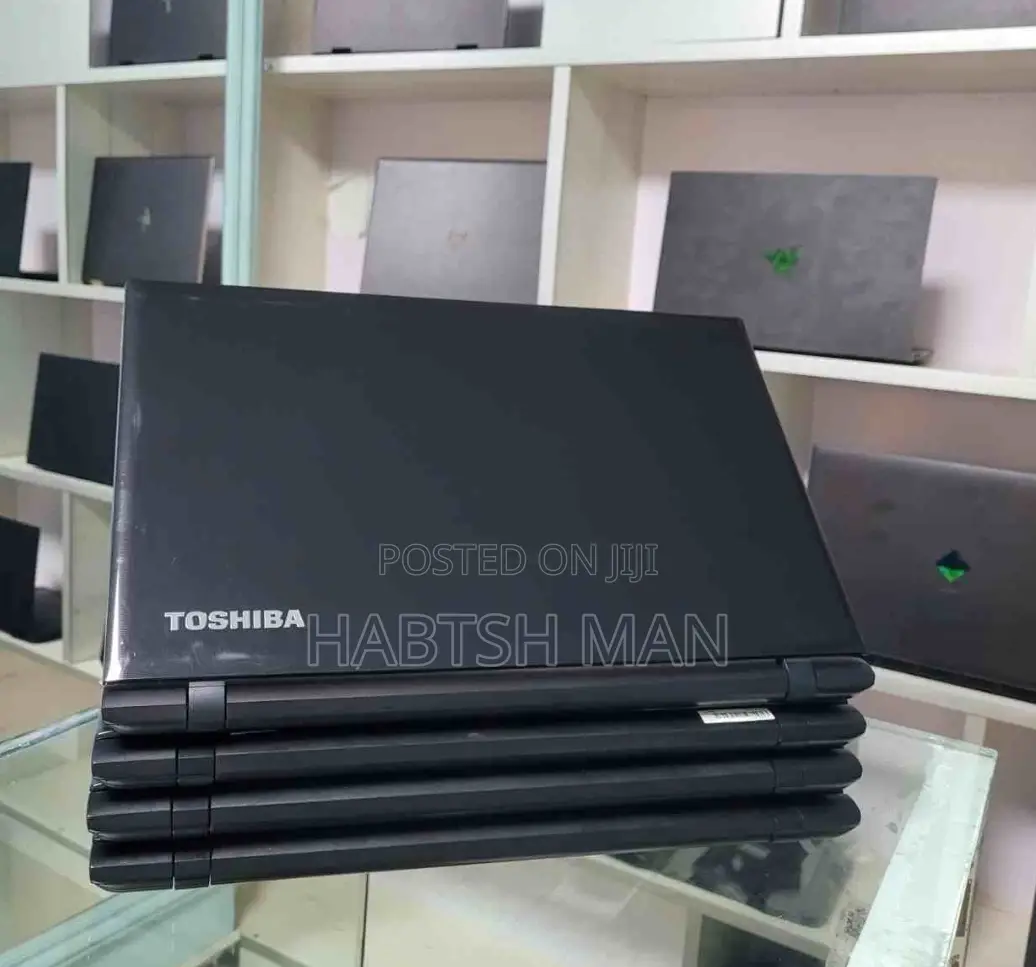 New Laptop Toshiba Satellite C55 8GB Intel Core I5 HDD 500GB