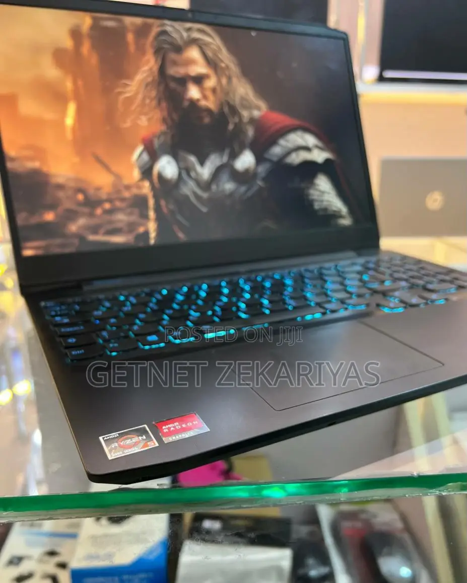 New Laptop Lenovo IdeaPad 300 16GB AMD Ryzen 5 SSD 512GB