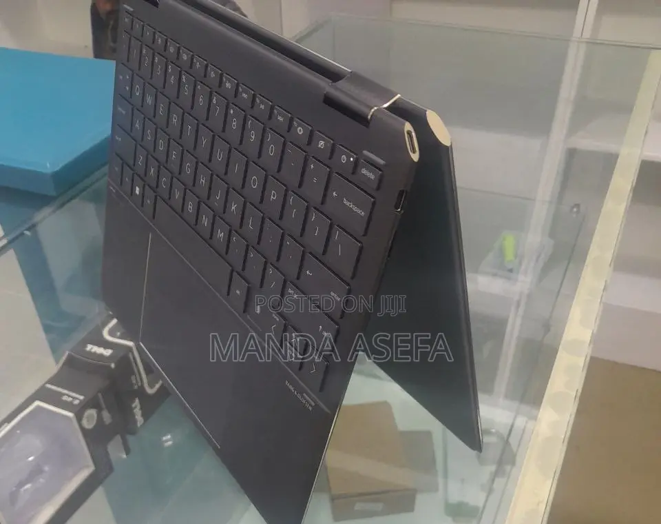 New Laptop HP Spectre 16GB Intel Core I7 SSD 1T