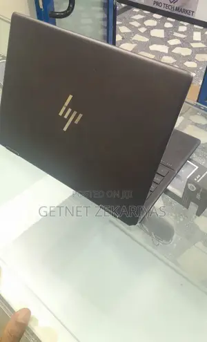 Photo - New Laptop HP Spectre 14 16GB Intel Core I7 SSD 1T