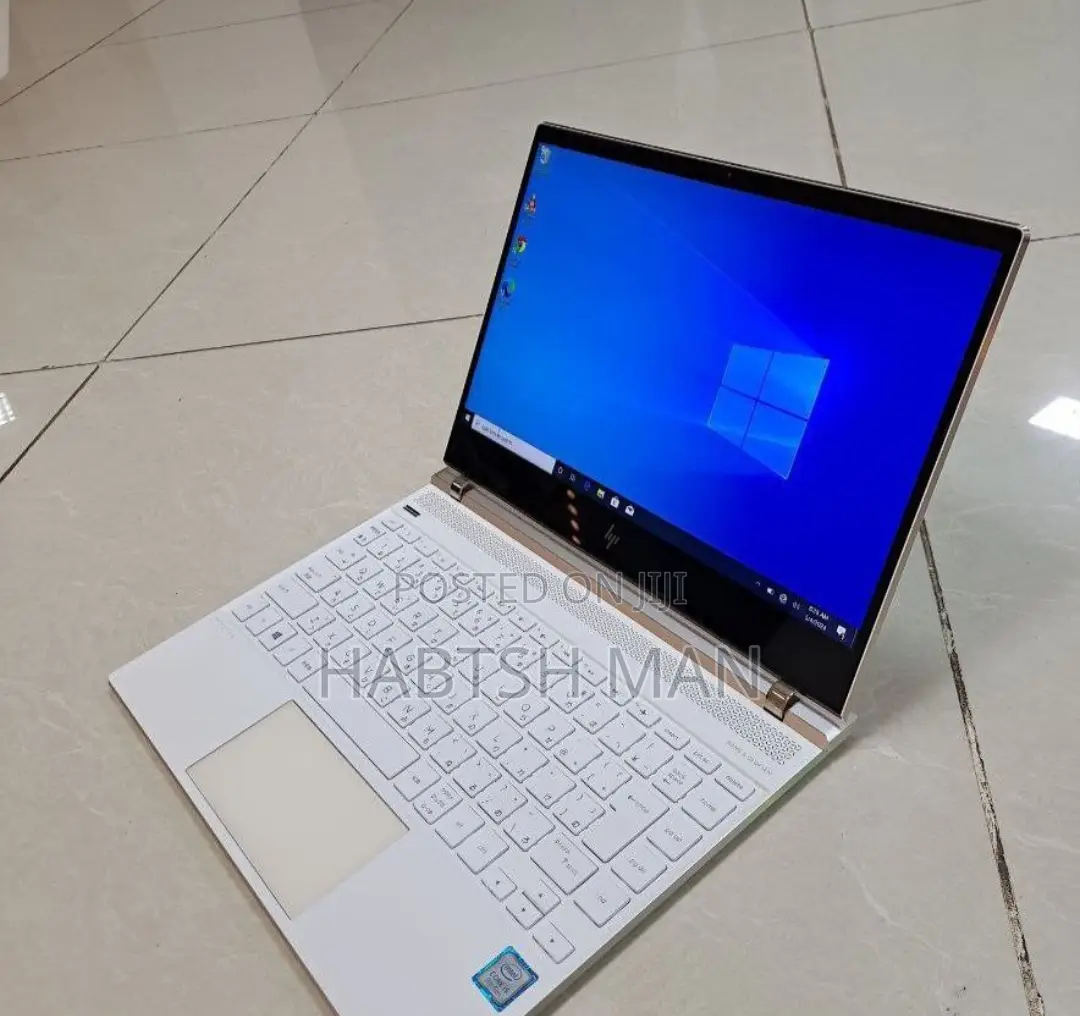 New Laptop HP Spectre 8GB Intel Core I5 SSD 512GB
