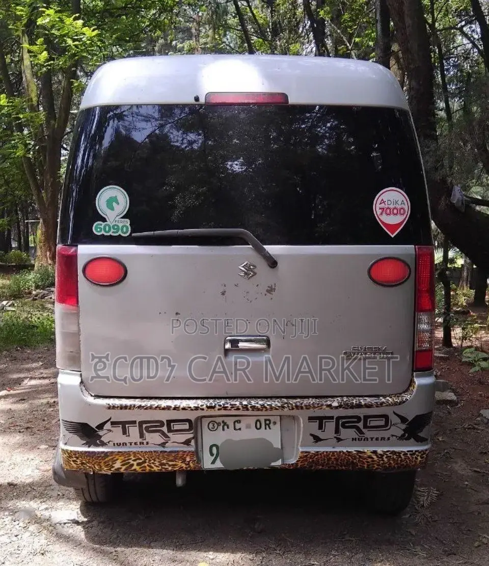 Suzuki Every Wagon 2012 Silver