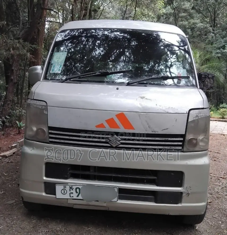 Suzuki Every Wagon 2012 Silver