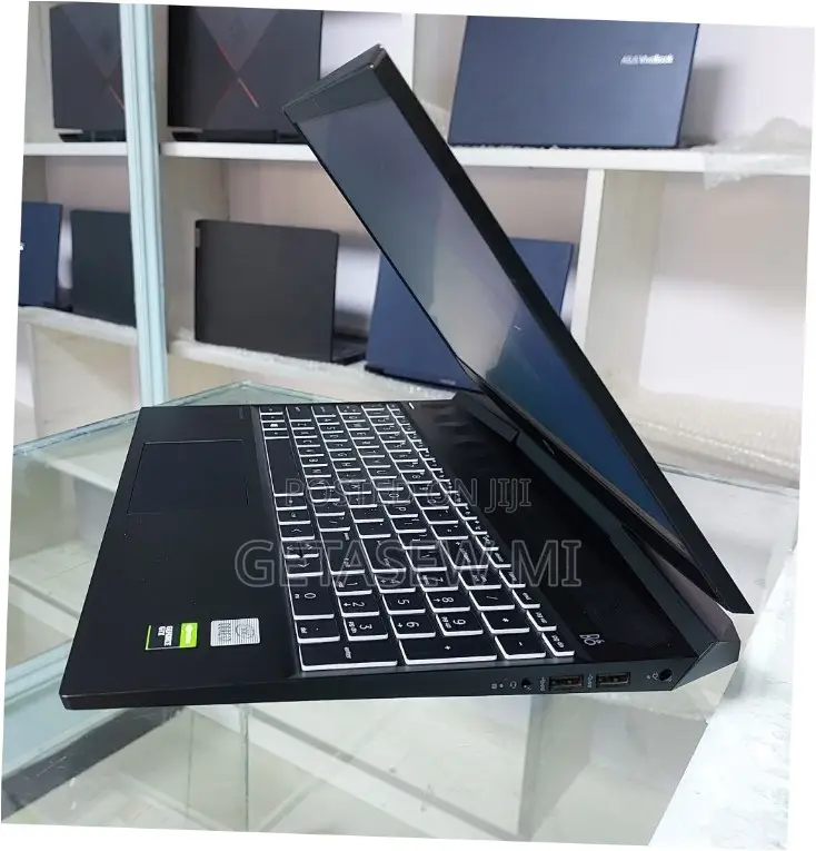 New Laptop HP Pavilion Power 15 16GB Intel Core I7 SSD 512GB