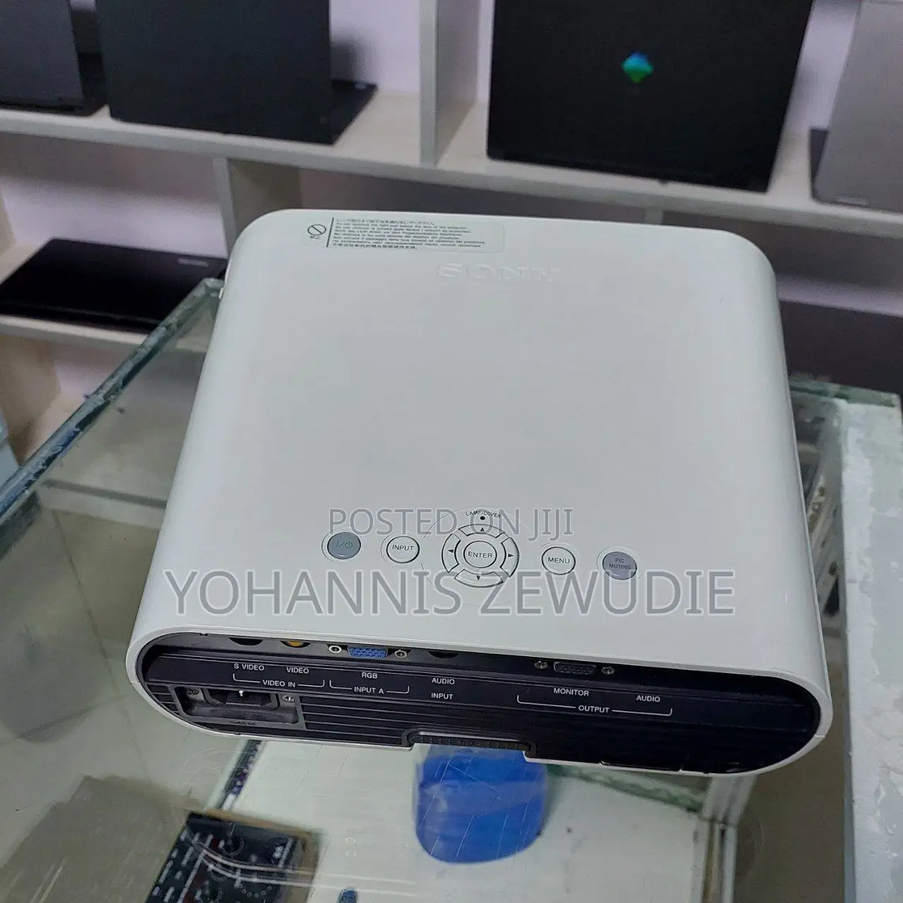 SONY VPL Es7 Projector