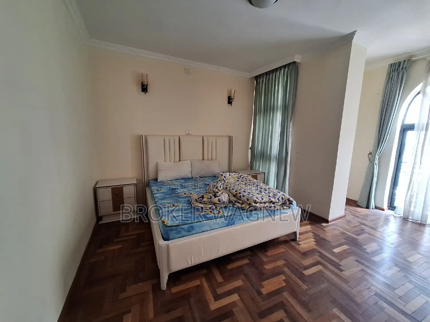 Furnished 4bdrm Apartment in Kirkos for rent